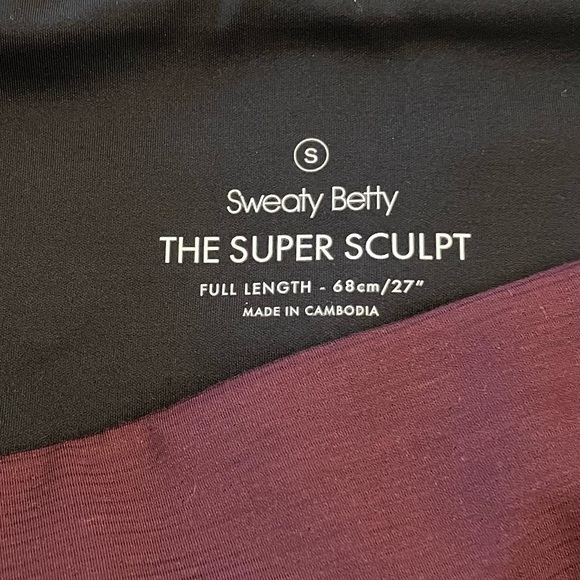 NEW SWEATY BETTY SUPER SCULPT FULL LENGTH LEGGINGS IN RED WITH ROSE DETAILING - Picture 4 of 6